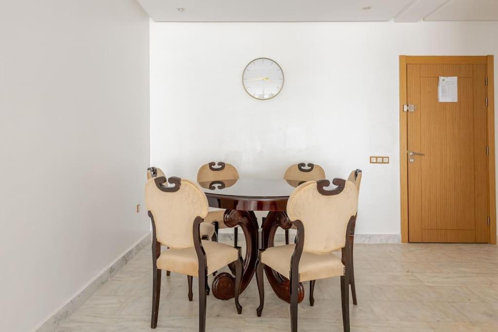 Luxe Moderne Et Confort A Harhoura Exterior photo